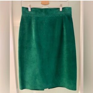 Danier Size 14 Green Suede Leather Skirt